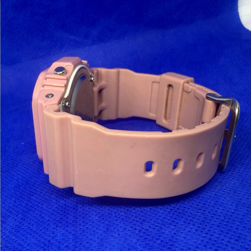 Pink Digital Watch - Picture 4 of 5